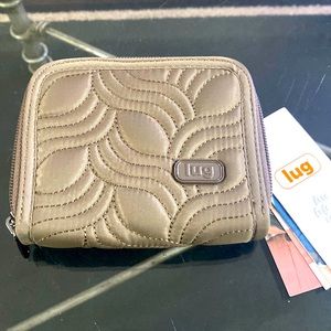 Women’s Lug Travel Wallet NWT
